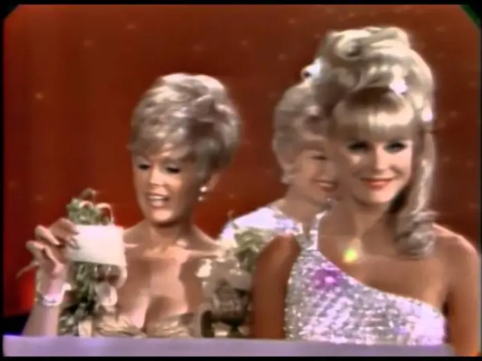 Watch film Darling | Darling and Doctor Zhivago Win Costume Design: 1966 Oscars