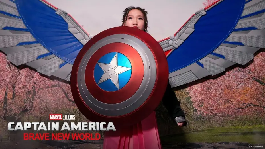 Watch film Captain America: Brave New World | Marvel fans pose with Sam Wilson