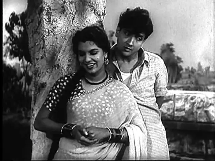 Watch film Maa | Maa (1952) Main Na Bolungi_Geeta Dutt_SKPal_Vyas
