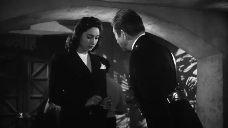 Watch film Casablanca | Modern Trailer