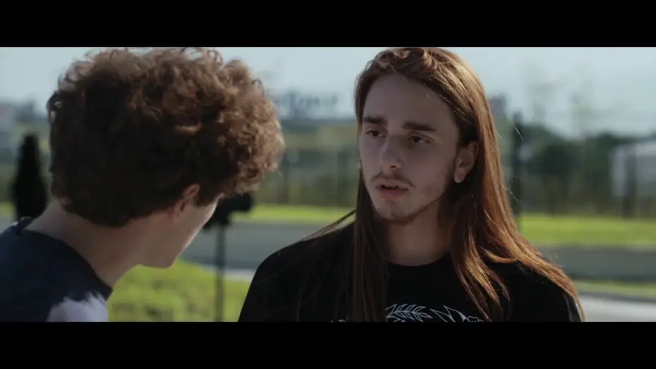 Watch film Slam | SLAM - TUTTO PER UNA RAGAZZA - Scena del film "Quindi questa &egrave; una vecchia"