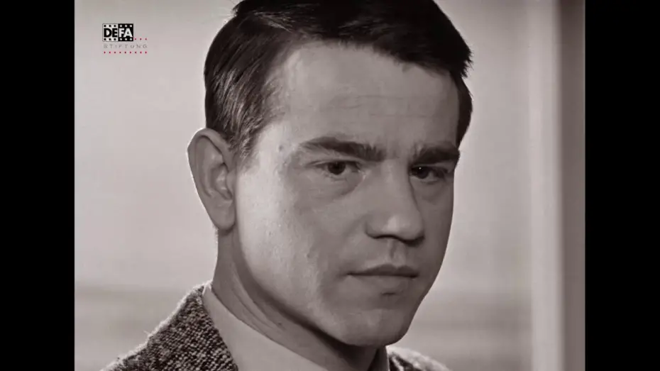 Watch film People with Wings | Leute mit Fl&uuml;geln - DEFA-Trailer