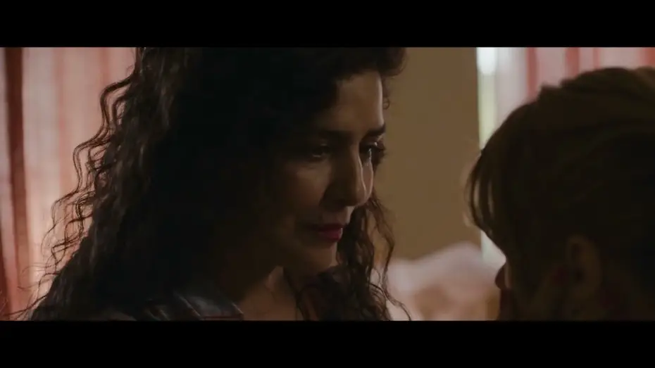 Watch film Little Creatures | "Pequenas Criaturas" | Dir. por Anne Pinheiro Guimar&atilde;es | Trailer Oficial