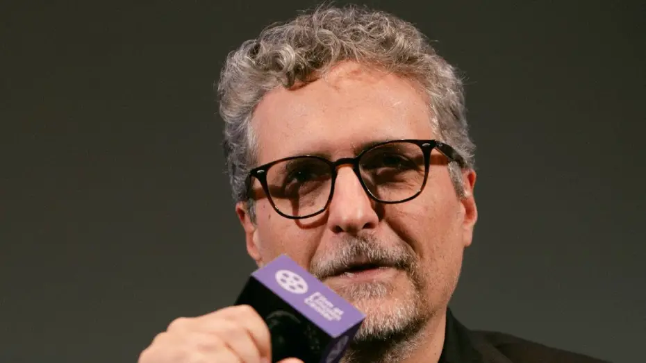 Watch film Twenty Years Later | Kleber Mendon&ccedil;a Filho on Man Marked for Death, 20 Years Later