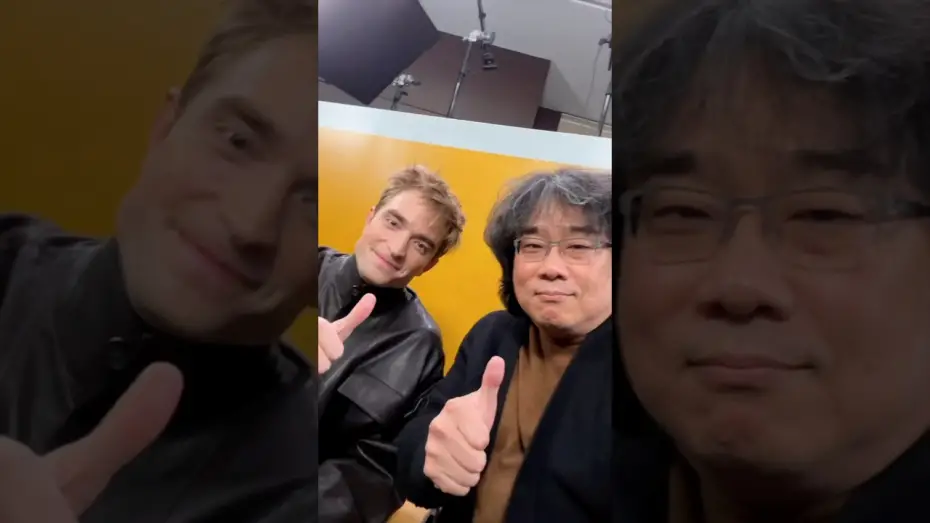 Watch film Mickey 17 | New trailer out now - watch it 17 times