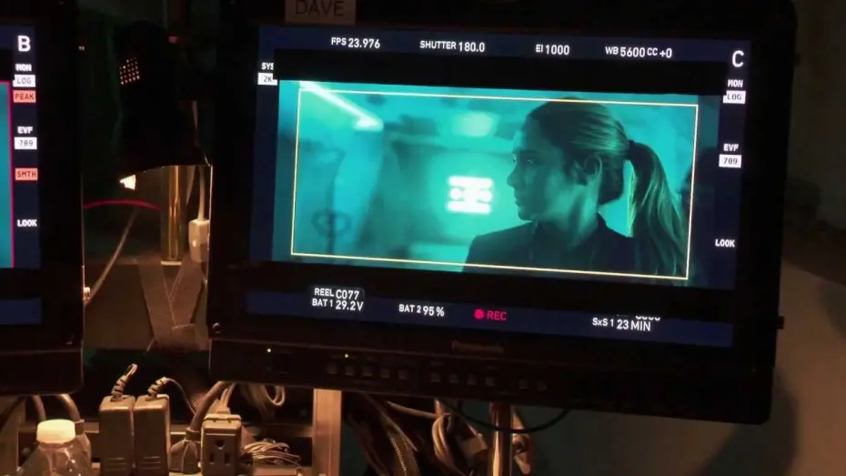 Watch film Divergent | IMAX® Presents: Divergent