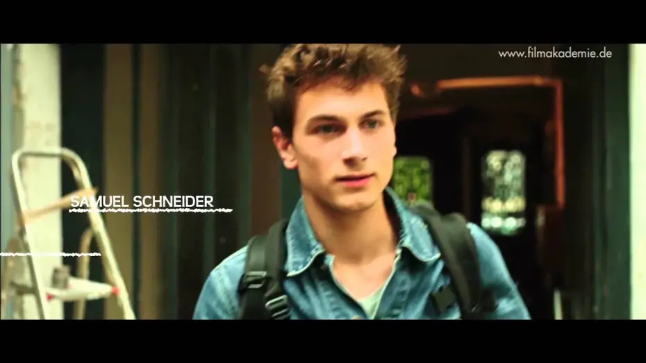 Watch film Couchmovie | Couchmovie Titelsequenz | Motion Design (2013)