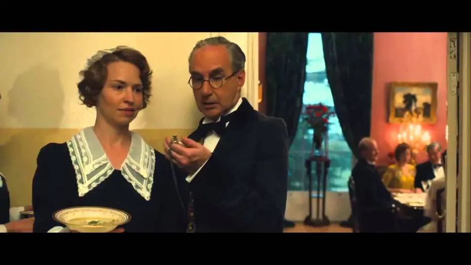 Watch film Hyde Park on Hudson | To His Majesty, The King