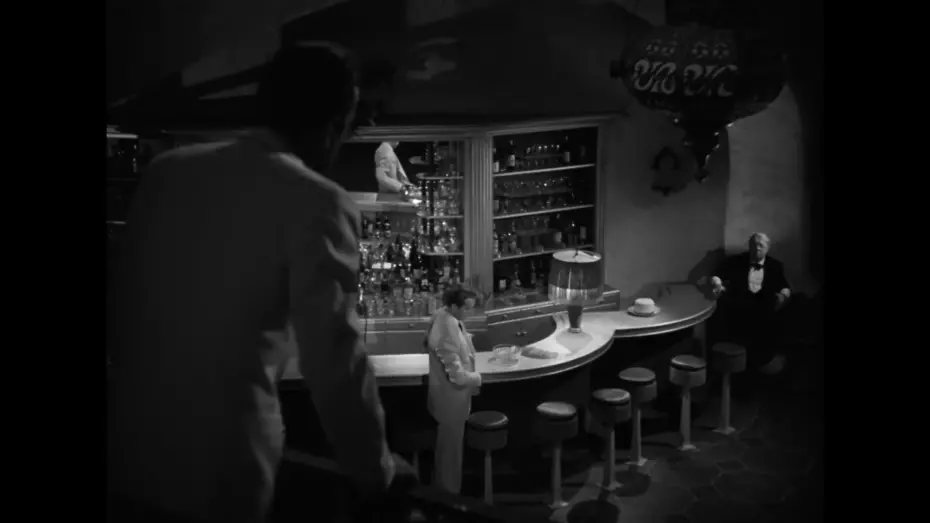 Watch film Casablanca | The Arrest of Victor Laszlo