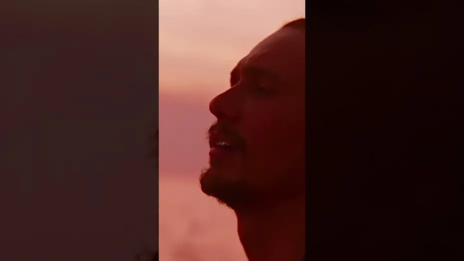 Watch film Spring Breakers | "Play something inspiring."