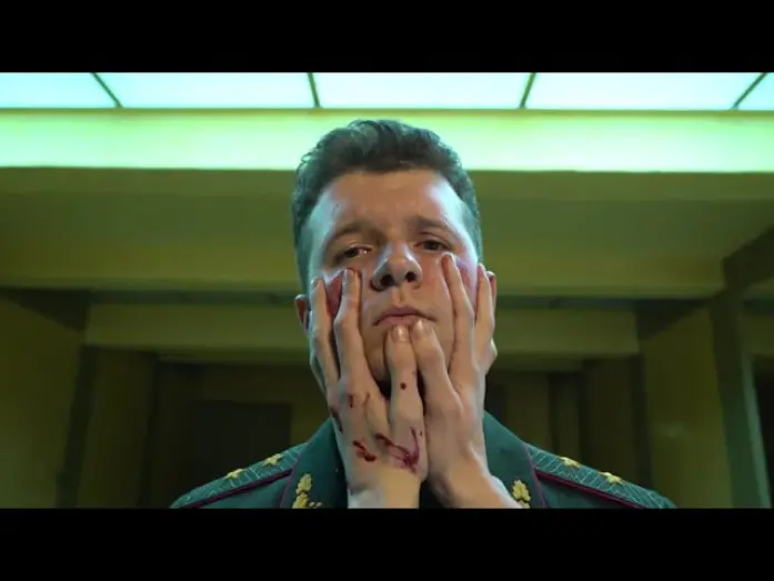 Watch film Outside the Door | Drau&szlig;en vor der T&uuml;r (The Man Outside) - Trailer