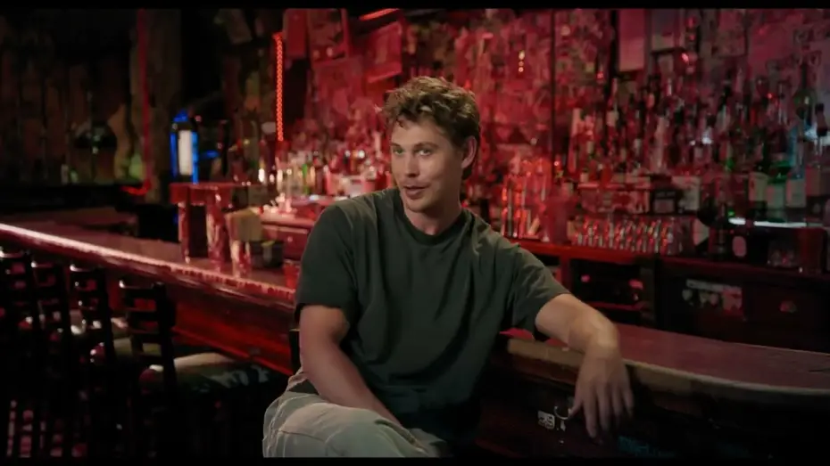 Watch film Caught Stealing | In Cinemas Sept 10