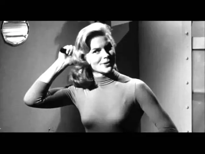 Watch film 12 to the Moon | 12 to the Moon (1960) trailer