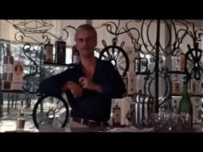 Watch film A Ring from Amsterdam | Кольцо из Амстердама (1981).  Сцена в баре.