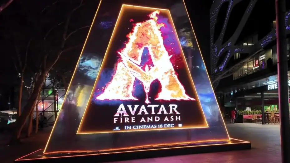 Watch film Avatar 3 | Experience Booth at Plaza Singapura