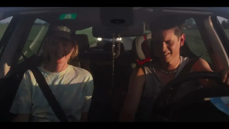 Watch film Autostop | Roman Hüben | Autostop | International Medium Length & Short Film Competition