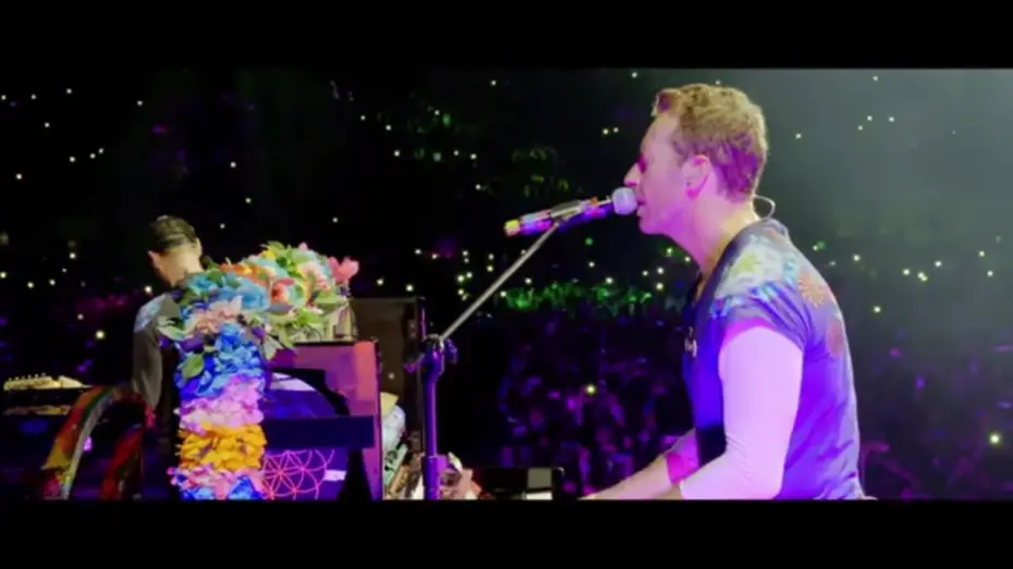 Watch film Coldplay: Live in São Paulo | Coldplay - Paradise (Live in São Paulo)