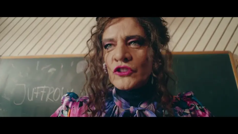 Watch film Juffrouw Pots | Juffrouw Pots - Officiële trailer