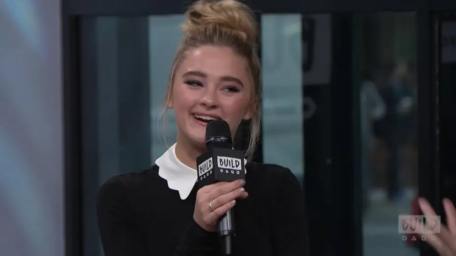 Watch film Tiny Christmas | Lizzy Greene Chats About Nickelodeon