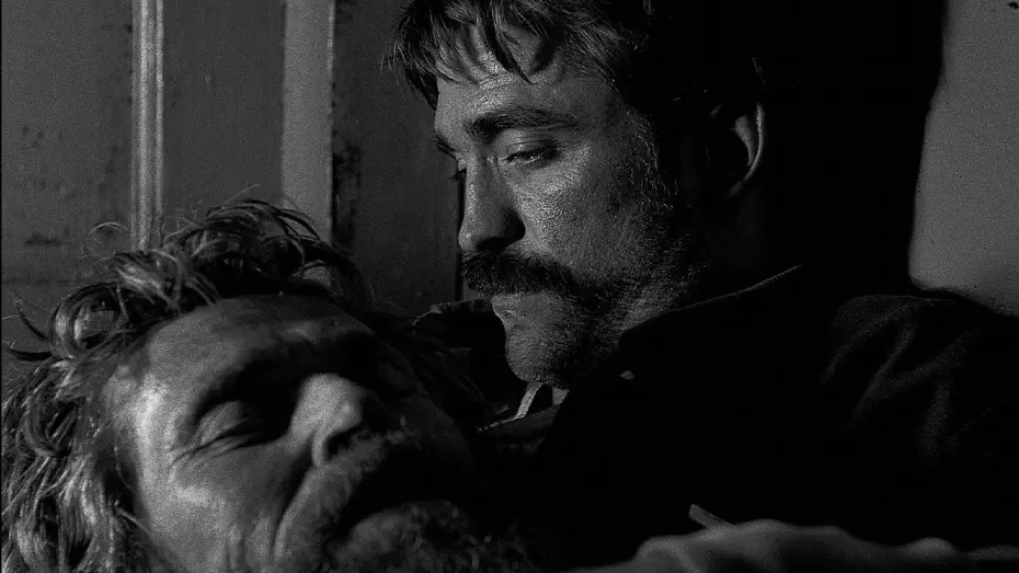 Watch film The Lighthouse | Willem Dafoe & Robert Pattinson as Crazy Lighthouse Keepers
