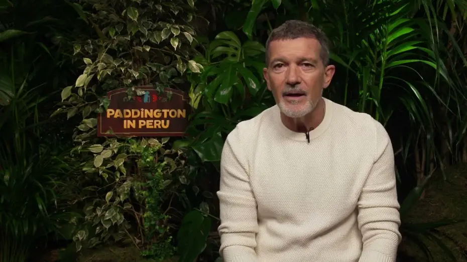 Watch film Paddington in Peru | Antonio Banderas with a special message