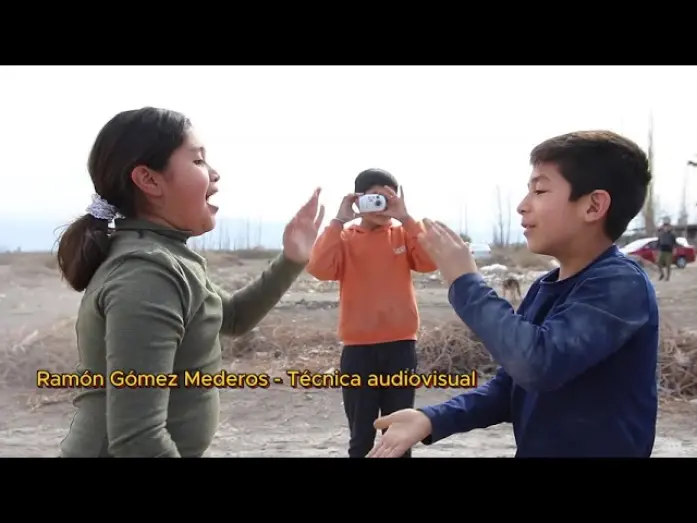 Watch film Más allá del cerro | Prácticas Socio educativas de Cine comunitario  back stage