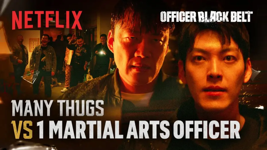 Watch film Officer Black Belt | Kim Woo-bin is ambushed by a group of thugs [ENG SUB]