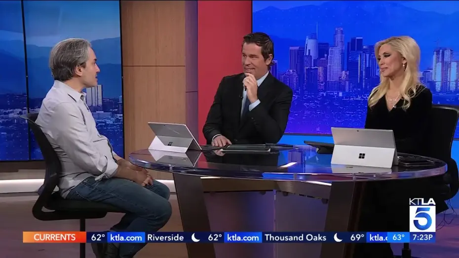 Watch film Secret Mall Apartment | KTLA 5 (Los Angeles, CA) - SECRET MALL APARTMENT