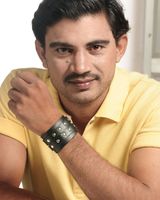 satish chauhan