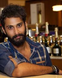 Vignesh 