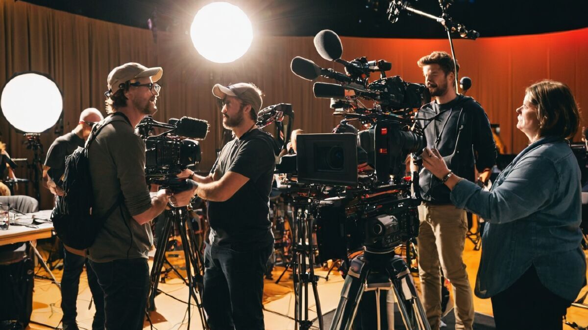 Who is who on the film set