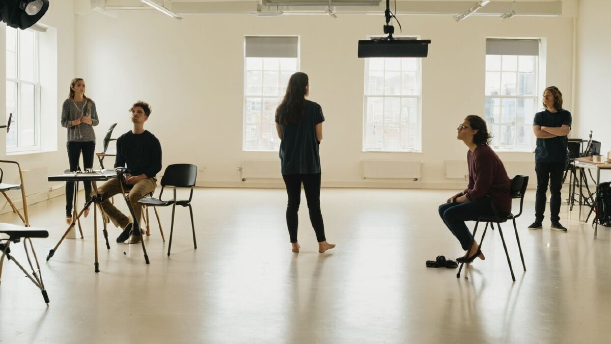 How to Choose the Right Acting Coach for Your Career