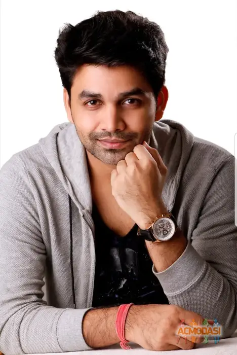Singer Vikrant  Bhartiya IMDb photo №126132. Uploaded 21 November 2025