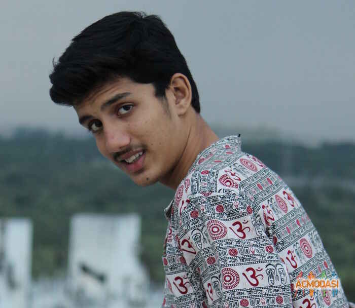 Nikhil Milind Ranawade photo №54032. Uploaded 12 April 2016