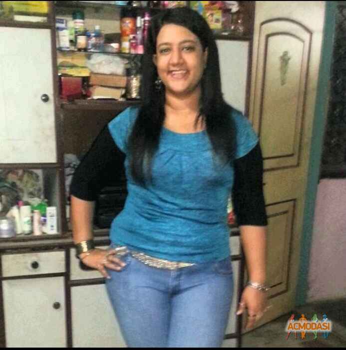 Yolande  Mendes photo №32592. Uploaded 04 December 2015