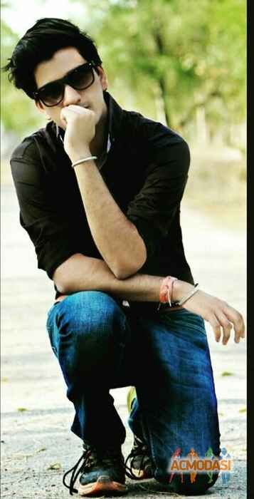 Parth  Sharma photo №101141. Uploaded 18 April 2017