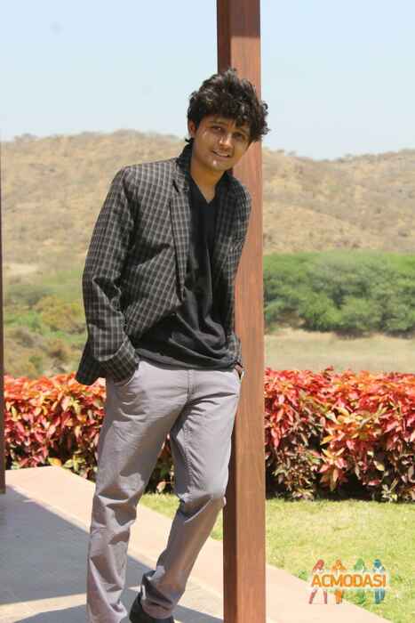 Darshit Ashokbhai Kanani photo №102926. Uploaded 01 May 2017