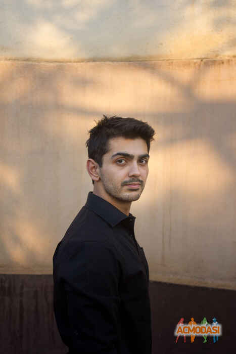 karan sanjeev sharma photo №87953. Uploaded 17 December 2016