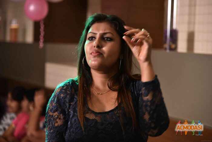 shikha singh  photo №81206. Uploaded 24 October 2016