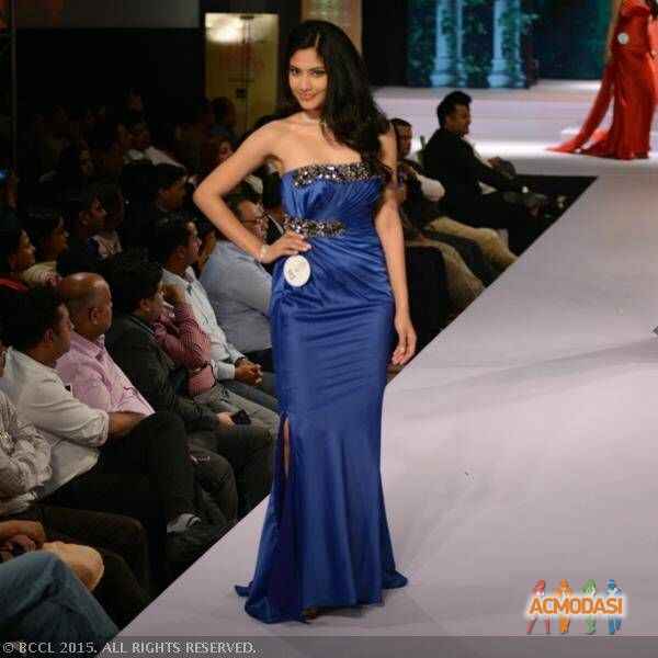 Krittika  Joshi photo №10241. Uploaded 14 July 2015