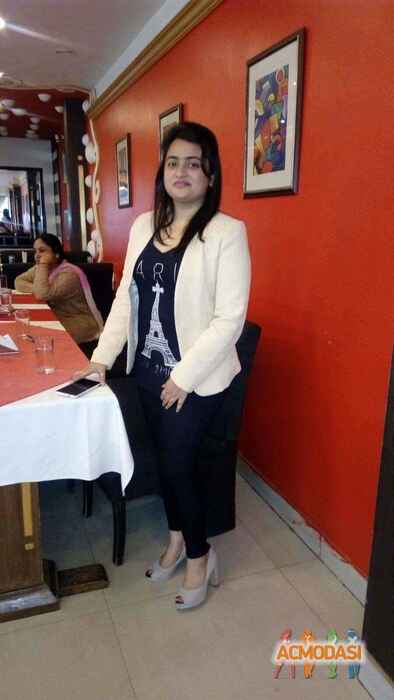 Snr. Director Shreya Saran photo №70051. Uploaded 06 August 2016