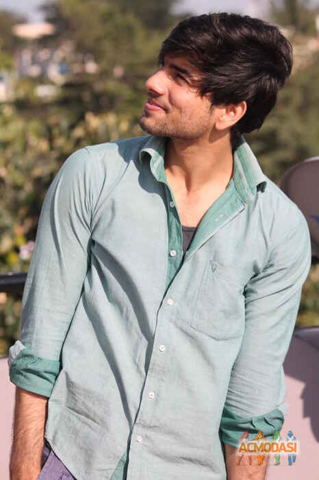 Tarun   photo №30876. Uploaded 24 November 2015