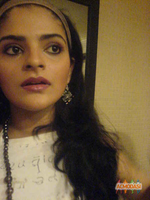 Pratyusha   photo №16898. Uploaded 24 August 2015