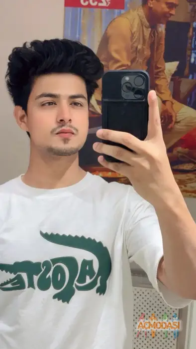 Arif  Rennell photo №127300. Uploaded 03 April 2026