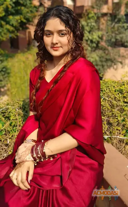 Zainab  Khan photo №127883. Uploaded 04 June 2026
