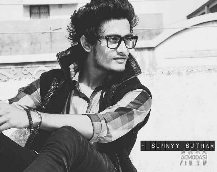 SUNNYY GIRISHBHAI SUTHAR photo №86351. Uploaded 04 December 2016