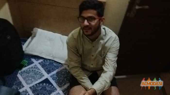 Faisal Qureshi  photo №86564. Uploaded 06 December 2016