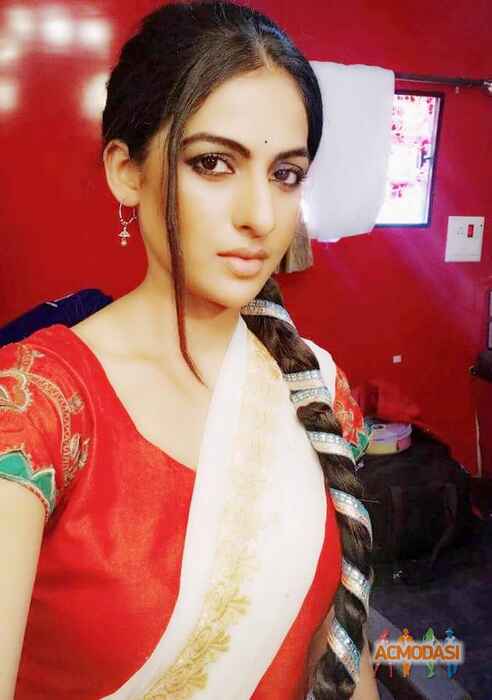 geeta  grewal photo №97197. Uploaded 01 March 2017