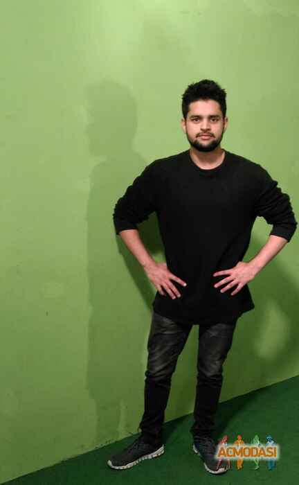 Nitin khatri   photo №107258. Uploaded 30 June 2017