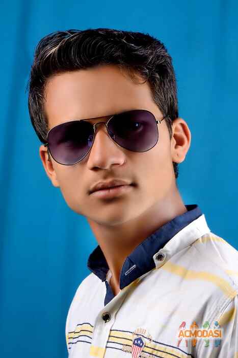 Kiran Bhima Garud photo №92238. Uploaded 18 January 2017